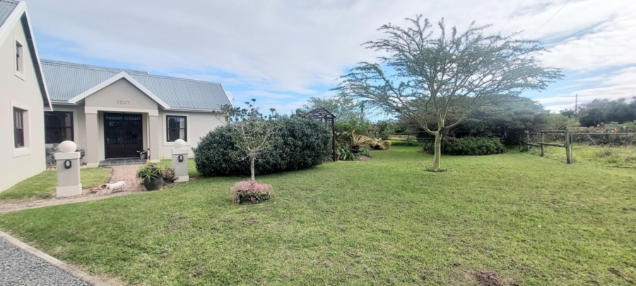 3 Bedroom Property for Sale in Sunrise On Sea Eastern Cape